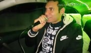 В Талдыкоргане таксист развлекает пассажиров караоке