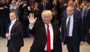 Трамп будет отправлять американцам SMS в случае опасности