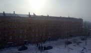 Буран сорвал крышу пятиэтажного дома в Караганде, словно картонную коробку
