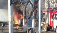 В центре Алматы загорелась "ГАЗель"