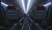Пилот раскрыл истинную причину затемнения в самолете при взлете и посадке