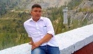 Парень из Алматы ищет маму, которая бесследно исчезла 20 лет назад