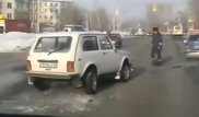 Полицейский врезался в "Ниву" в Усть-Каменогорске