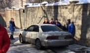 В Алматы госпитализировали избитого на дороге мужчину