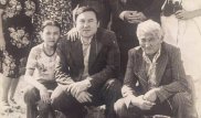 Опубликовано фото Назарбаевых на отдыхе в Баянауле