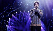 Появились фото и видео Димаша с репетиции в Китае