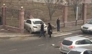 Иномарка протаранила забор ДВД Мангистауской области