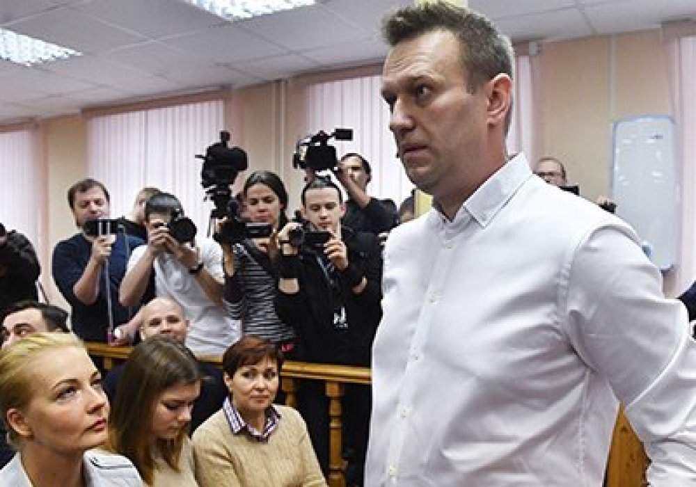 Алексей Навальный в зале суда. © РИА