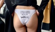 Дизайнер модного дома Calvin Klein выпустил линию нижнего белья с посланием Трампу