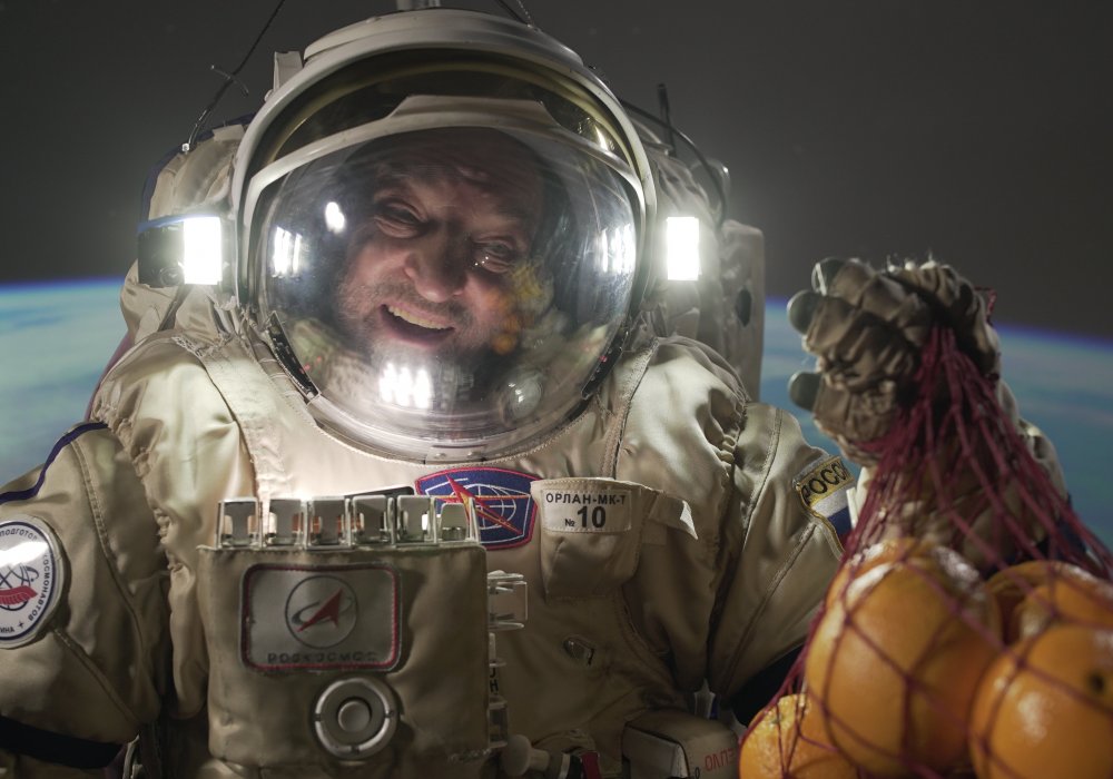 В клипе Motor-Roller Петренко снялся в роли космонавта. Фото предоставлено Ильясом Аутовым