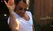 Турецкий пилот повторил жест повара Salt Bae во время авиаудара по позициям террористов