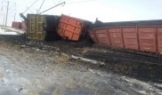 Близ Экибастуза сошли с рельсов грузовые вагоны с углем