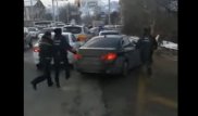 Заставивший побегать полицейских Алматы водитель BMW водворен в ИВС