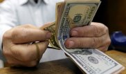 Казахстанцы теряют интерес к американской валюте - исследование