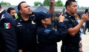 В Мексике разоружили и задержали полицию целого города