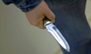 Лжеполицейский, угрожая ножом, пытался обокрасть студентов-медиков из Индии в Алматы