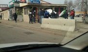 Автомобиль разгромил цветочный магазин в Алматы