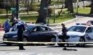Водитель пытался наехать на полицейских около Капитолия в Вашингтоне
