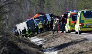 Автобус с 50 школьниками перевернулся в Швеции