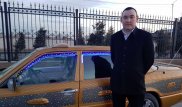 Работник шымкентского аэропорта переоборудовал старый "Мерс" в такси-караоке