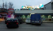 Водитель BMW протаранил несколько припаркованных авто в Алматы