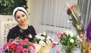 Певица Каракат оскандалилась, отметив день рождения в мечети