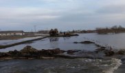 В селах СКО эвакуируют людей из-за перелива через плотину