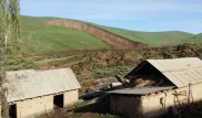 Оказавшиеся под оползнем на юге Кыргызстана 24 человека погибли - МЧС