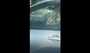 В Алматы нашли полицейского, ехавшего непристегнутым за рулем с телефоном в руке