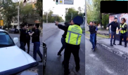 Нападение водителя на полицейского сняли на видео в Алматы
