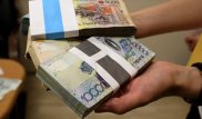 Объем вкладов в казахстанских банках вырос