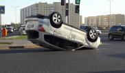 В Астане перевернулся автомобиль