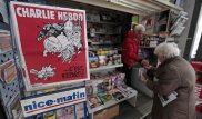 Charlie Hebdo опубликовал карикатуру с "беременной" супругой Макрона