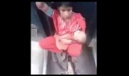 Мать с грудным ребенком проехала "зайцем" между вагонами поезда