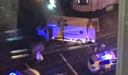 Микроавтобус наехал на людей на Лондонском мосту