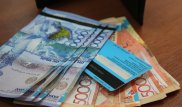Как изменение курса тенге повлияло на использование платежных карточек