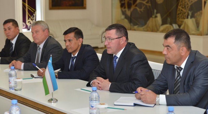 В Казахстане проходит официальный визит военной делегации Узбекистана