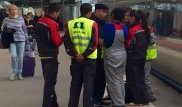 Аскара Акаева "поймали" соотечественники на вокзале Санкт-Петербурга