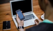 Смартфон резко снижает способности мозга человека - СМИ
