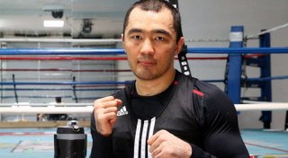 Бейбут Шуменов. Фото с сайта boxingscene.com