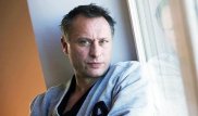 Звезда фильма "Девушка с татуировкой дракона" скончался от рака легких
