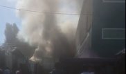 Бутик загорелся на алматинской барахолке