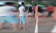 Участники драки на Сайране били лежащего по голове: В Сети появилось новое видео