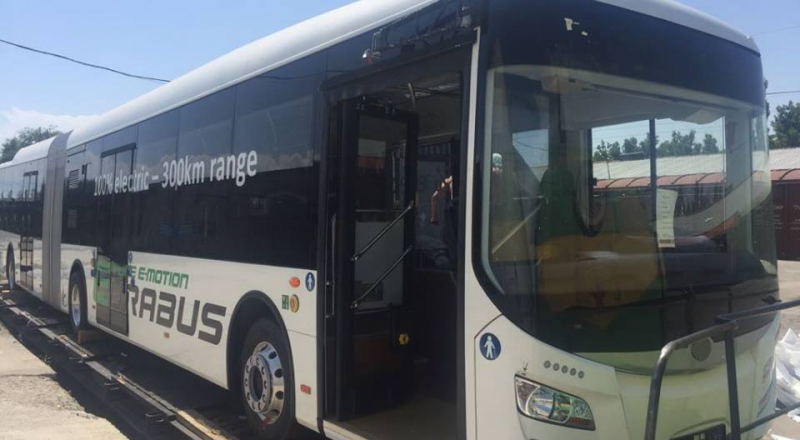 Электроавтобус III поколения немецкого производителя Eurabus, который привезли в Алматы на выходных