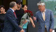 Эдриан Броуди прилетел в Астану