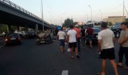 Audi перевернулась после крупного ДТП в Алматы