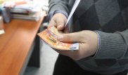 Обесценивание зарплат казахстанцев ускорилось - аналитики