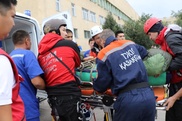 Альпинист попал под камнепад в горах близ Алматы