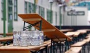 Оторвавшийся шатер убил двоих на фестивале пива в Австрии