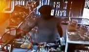 Ограбление магазина в Актау попало на видео